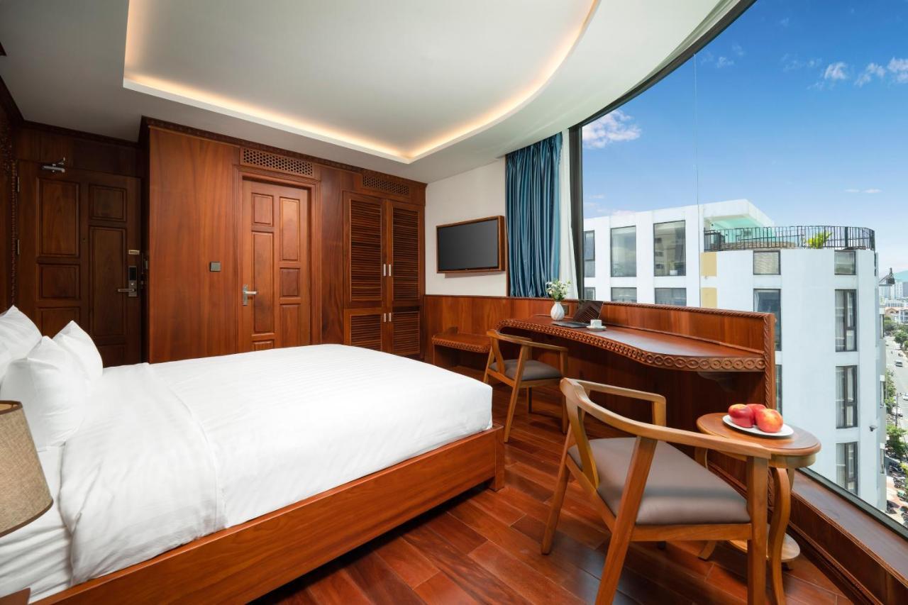 Monalisa Luxury Hotel Đà Nẵng Exterior foto
