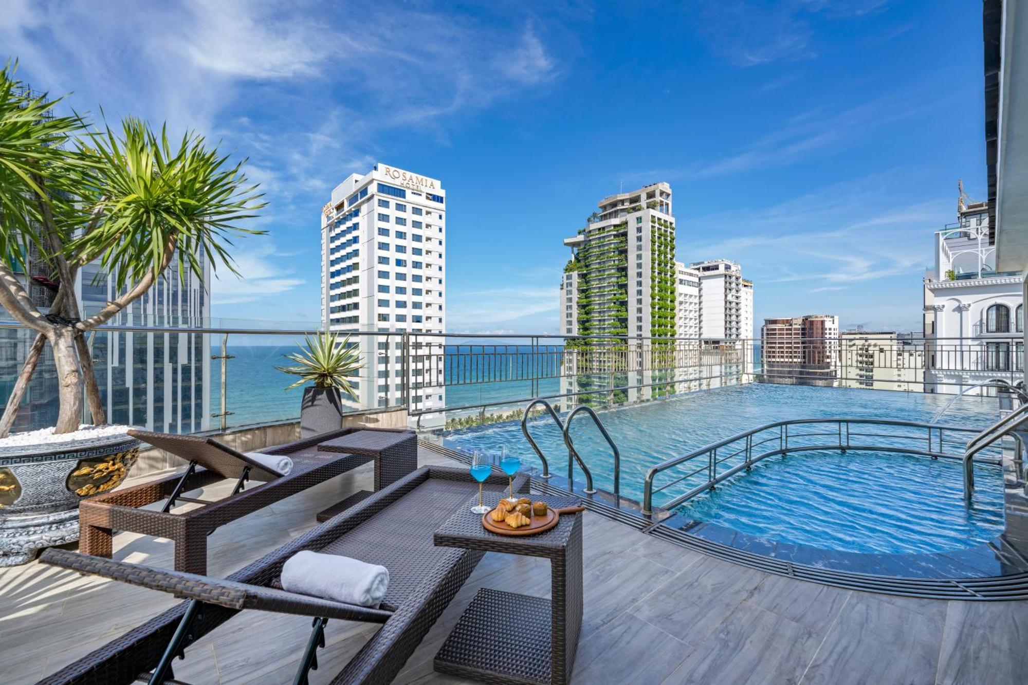 Monalisa Luxury Hotel Đà Nẵng Exterior foto